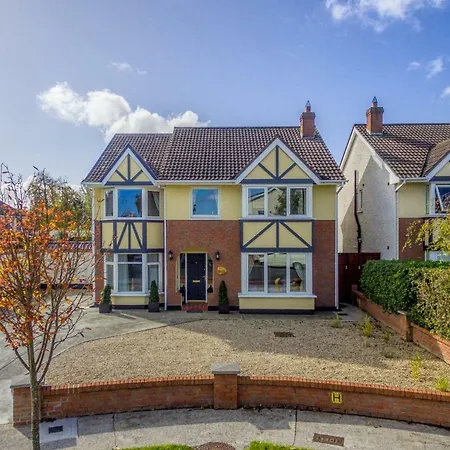 Tintawn House Sandyford