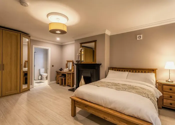 Tintawn House * Sandyford