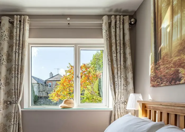 Konukevi Tintawn House Sandyford