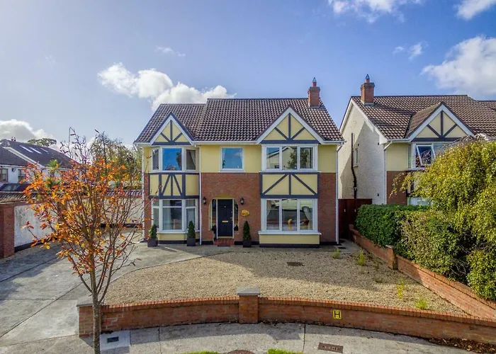 Tintawn House Sandyford