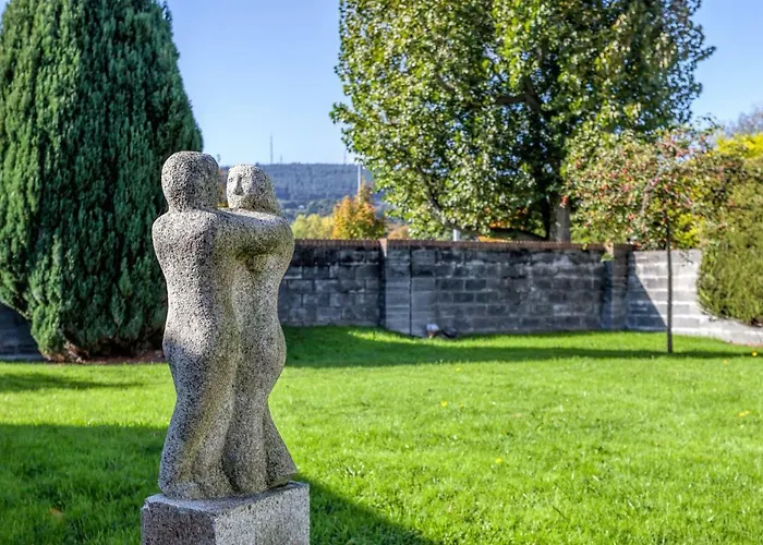 Tintawn House * Sandyford