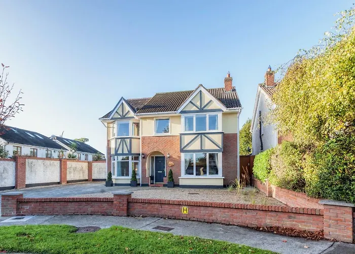 Konukevi Tintawn House